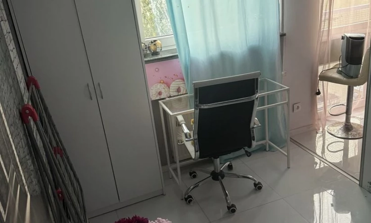 Pokój (8 met) okolice Edyty Stein OGRÓD/PARKING (Wrocław) | Zdjęcie główne