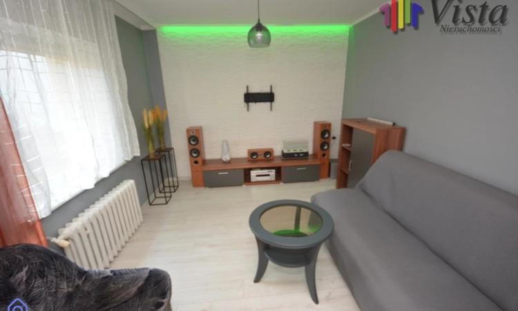 Bliźniak w spokojnym miejscu | Zdjęcie główne