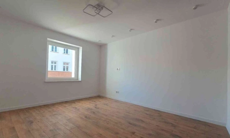 1pok, 32met, okolice Placu Św. Macieja PO REMONCIE/PIWNICA (Wrocław) | Zdjęcie główne