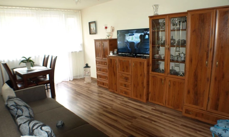 1pok, 27met, okolice Legnickiej BALKON/KOMÓRKA (Wrocław) | Zdjęcie główne