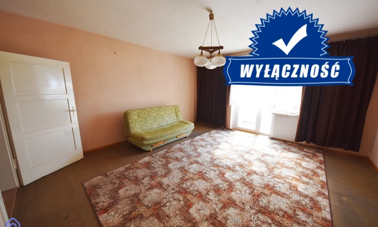 Na sprzedaż przestronne mieszkanie w centrum Nysy | Zdjęcie główne