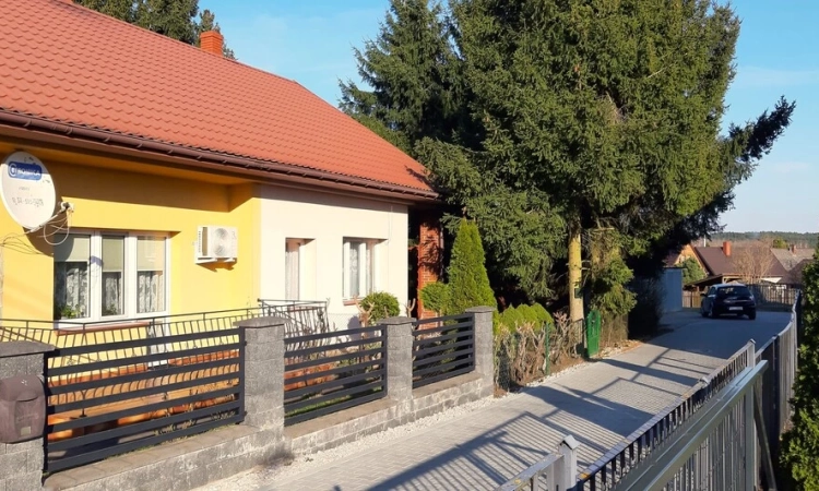 Mały bliźniak, z garażem, nad zalewem | Zdjęcie główne