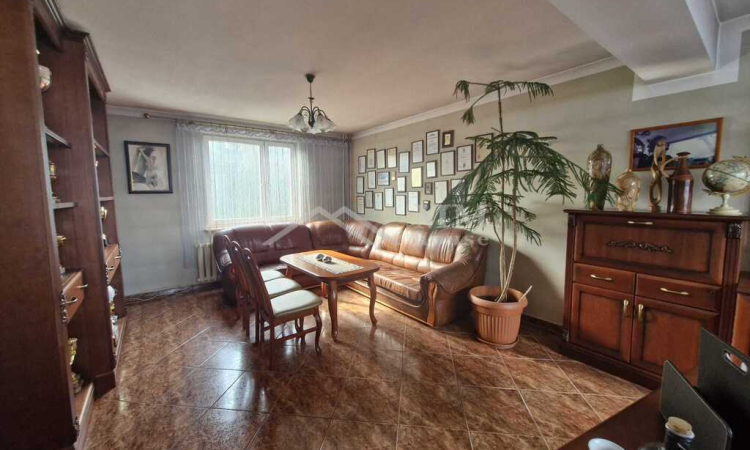 1/15139/OOS | Zdjęcie główne