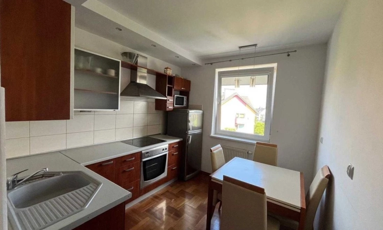 2pok, 55met, okolice Kościańskiej BALKON/PIWNICA/2004 (Wrocław) | Zdjęcie główne