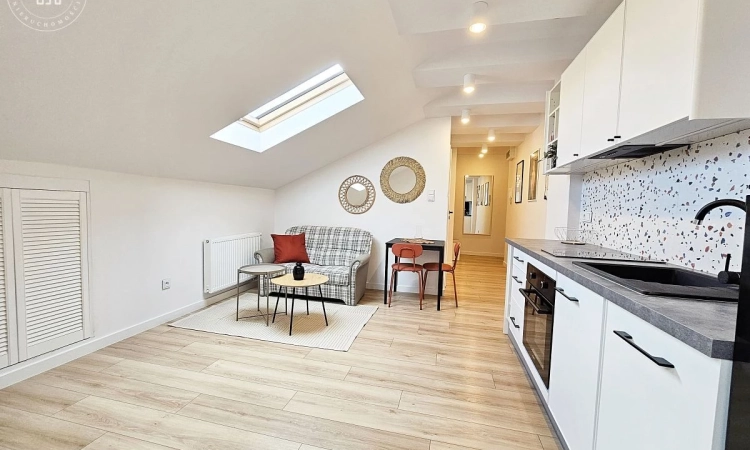 2-pokoje / ul.Nowy Świat / Po remoncie, wyposażone | Zdjęcie główne