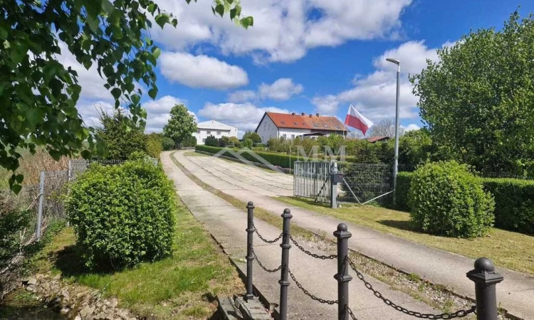 Dom  z potencjałem inwestycyjnym . | Zdjęcie główne