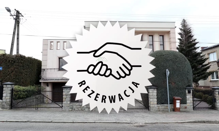 Piękny dom z dwoma garażami! | Zdjęcie główne