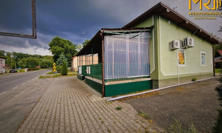 Budynek handlowo-usługowy w gminie Zakliczyn | Zdjęcie główne