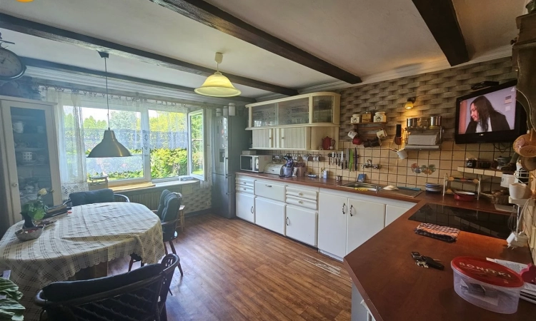 Dom, Bobrowniki | Zdjęcie główne