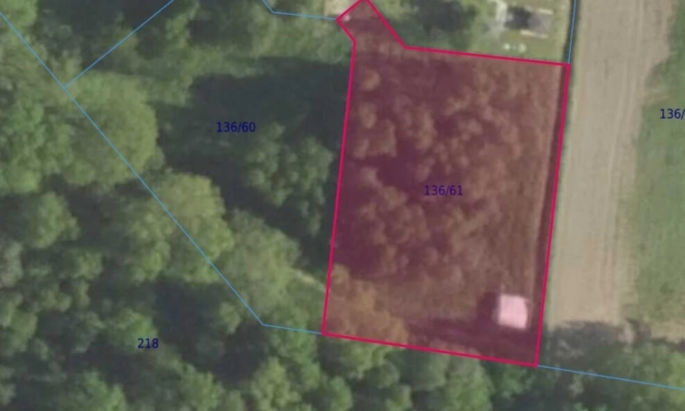 Duża działka budowlana w Holendrach | Zdjęcie główne