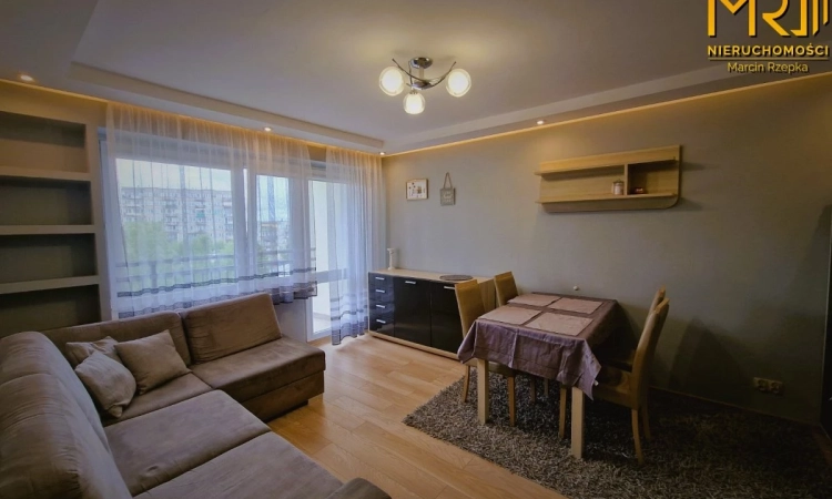 Mieszkanie przy ulicy Marynarki Wojennej w Tarnowi | Zdjęcie główne