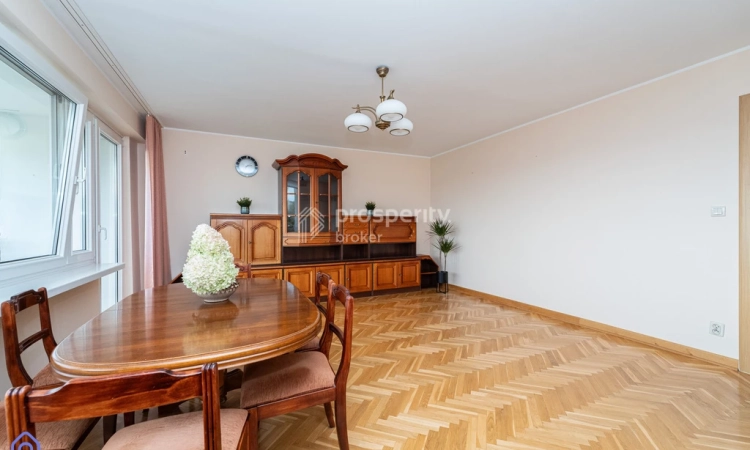 Rozkładowe 3 pokojowe mieszkanie w Karczewie | Zdjęcie główne