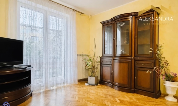 1. piętro - przestronne i gotowe do zamieszkania | Zdjęcie główne