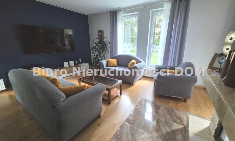 Dom wolnostojący gm Konopiska | Zdjęcie główne