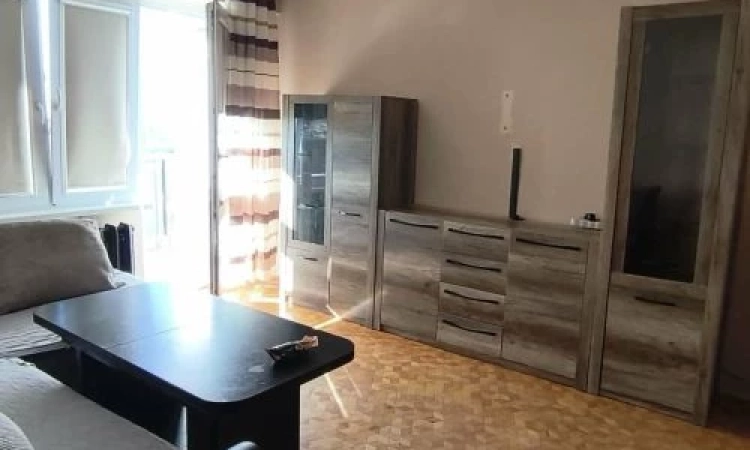 Mieszkanie na sprzedaż przy ul. Marynarki Wojennej | Zdjęcie główne