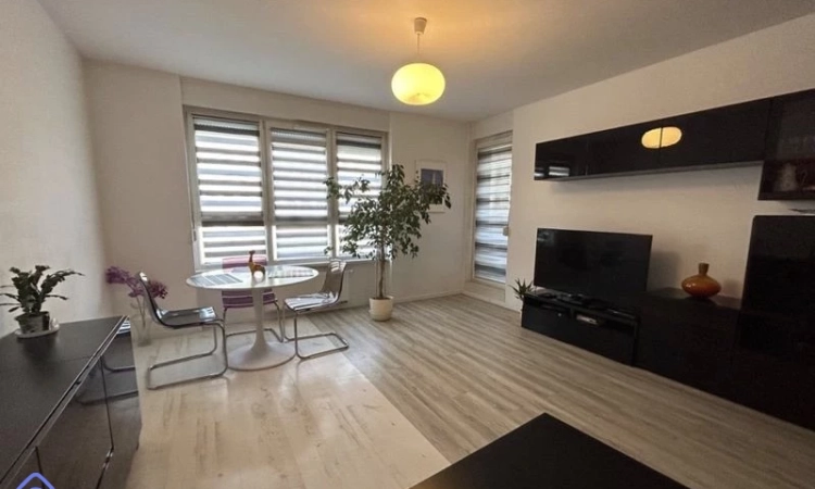 3pok 68met Okolice Braterskiej TARAS/KOMÓRKA/GARAŻ (Wrocław) | Zdjęcie główne