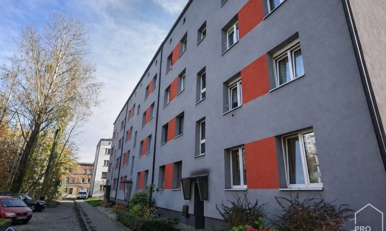 Kompaktowa kawalerka w centrum Zabrza | Zdjęcie główne