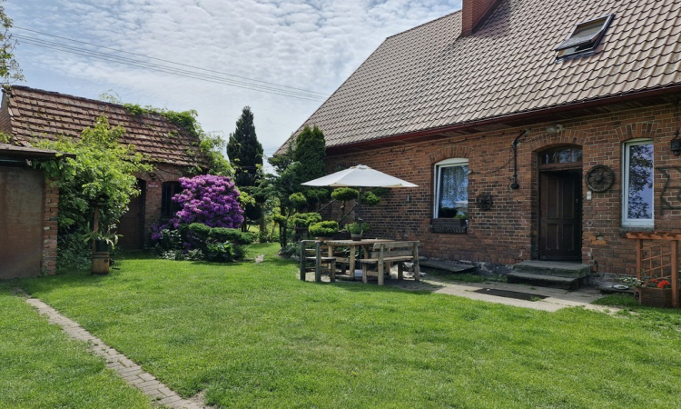 Liszkowo, mieszkanie  z ogrodem, garażem w domu. | Zdjęcie główne