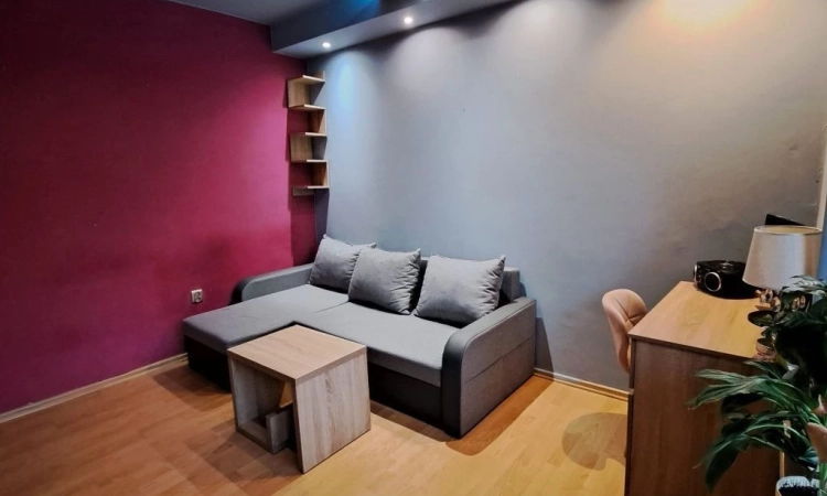 1pok, 20met, okolice Sieradzkiej BALKON/PIWNICA (Wrocław) | Zdjęcie główne