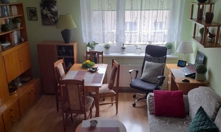 2pok, 51met, Okolice Ligockiej PIWNICA/OGRÓD/GARAŻ (Wrocław) | Zdjęcie główne