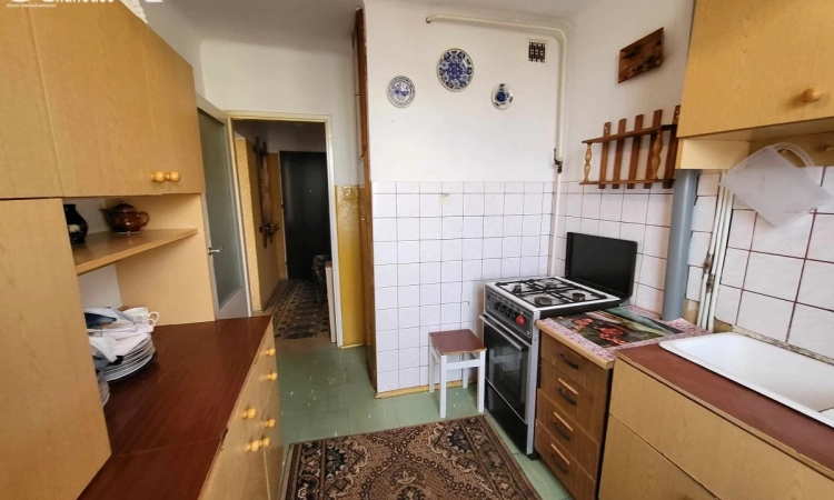 Ostatnia Szansa! Przestronna Kawalerka z Potencjał | Zdjęcie główne