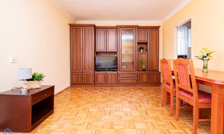 Kawalerka na sprzedaż- PARTER, dogodna lokalizacja | Zdjęcie główne