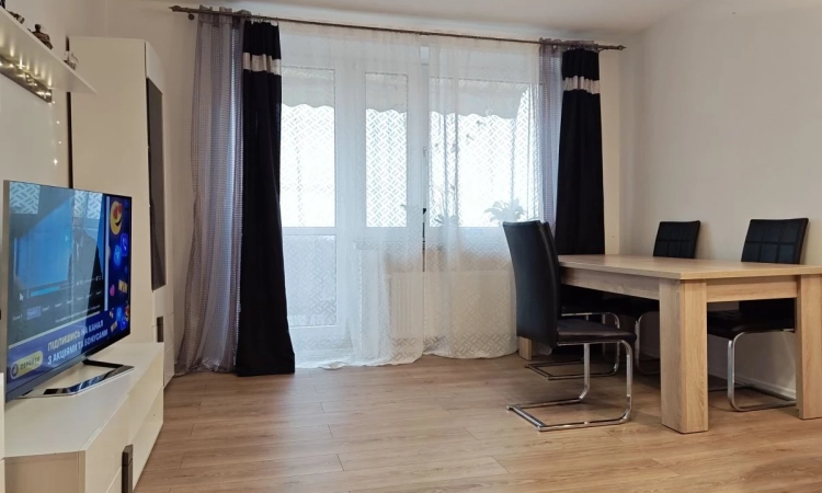 Balkon | Ogród z altanką | Przestronne | 3-stronne | Zdjęcie główne