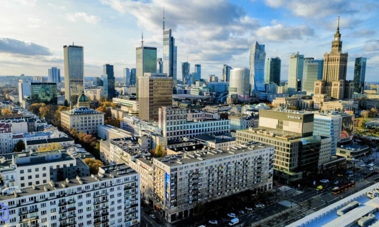 2-pokojowe mieszkanie w ścisłym centrum Warszawy. | Zdjęcie główne