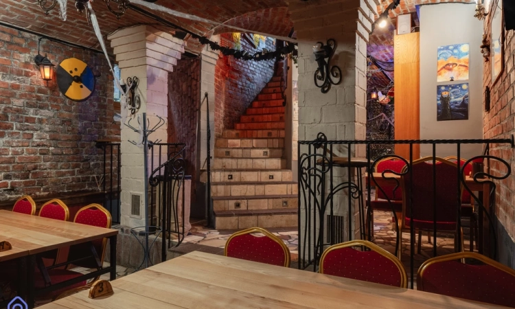 Dwupoziomowy lokal usługowy z witryną | Zdjęcie główne