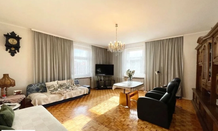 3pok, 81met, Okolice Świdnickiej PIWNICA (Wrocław) | Zdjęcie główne