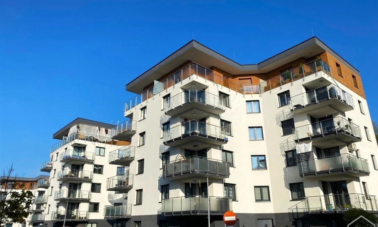 Apartament z tarasem i garderobą | Zdjęcie główne
