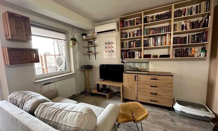 1pok, 31met, okolice Żeromskiego BALKON/WINDA/2015 (Wrocław) | Zdjęcie główne