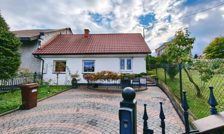 Stylowy dom z wyposażeniem w Zbylitowskiej Górze | Zdjęcie główne