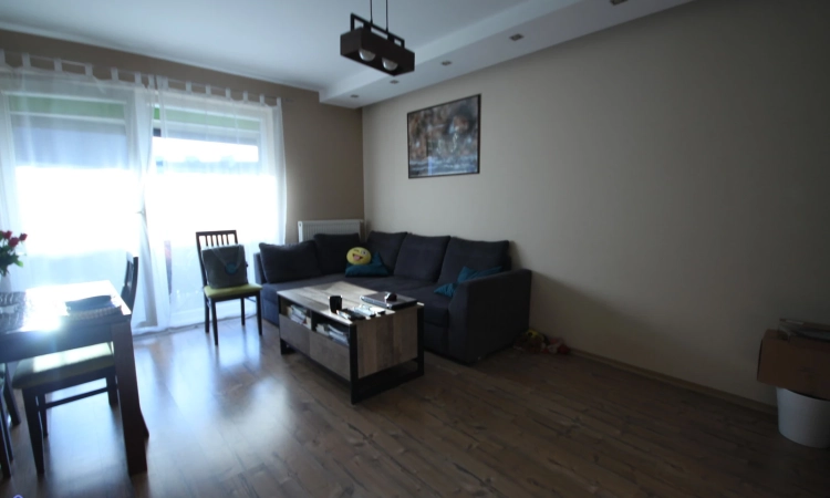 3pok, 61met, okolice Gagarina BALKON/MP/WINDA/2008 (Wrocław) | Zdjęcie główne