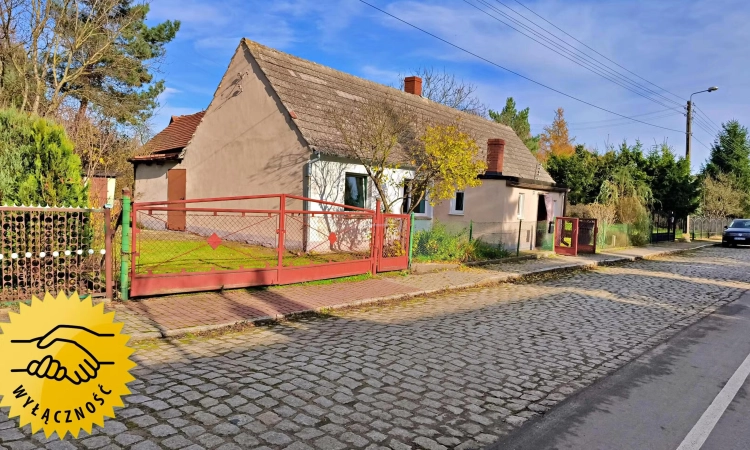 Sprzedaż domu do kapitalnego remontu. | Zdjęcie główne