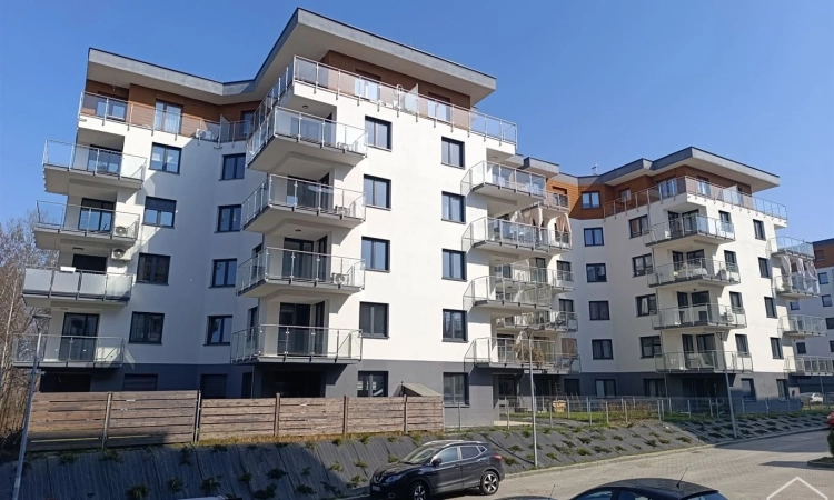 Apartament z tarasem w nowym budownictwie | Zdjęcie główne