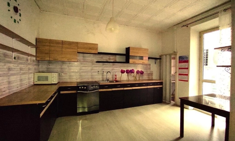 Duże mieszkanie - kamienica w Centrum | Zdjęcie główne