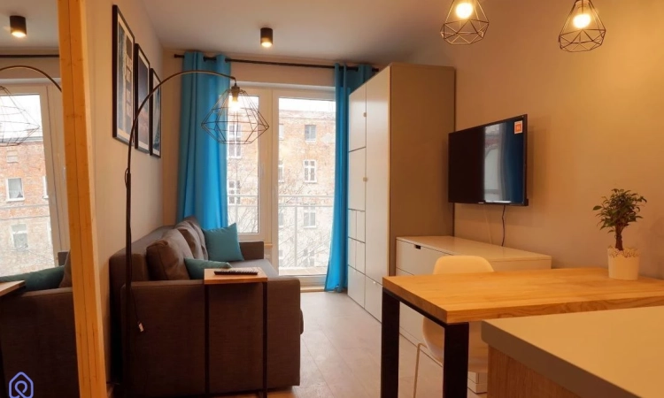 1pok, 20met, okolice Kościuszki WINDA/2019 (Wrocław) | Zdjęcie główne