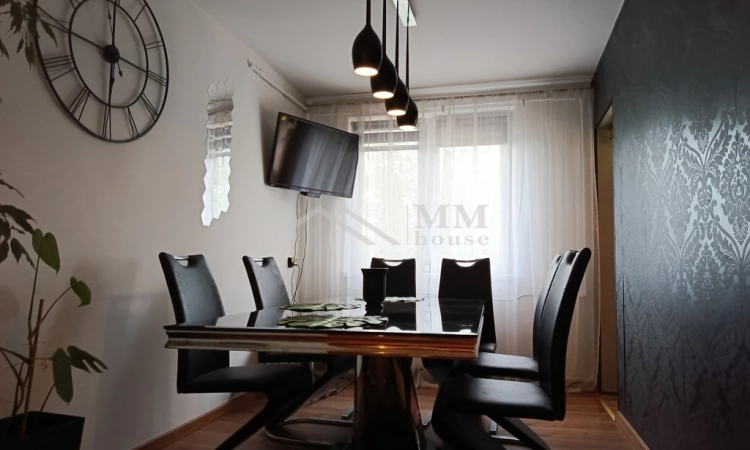 Mieszkanie na parterze z ogrodem i garażem . | Zdjęcie główne