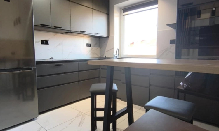 Mieszkanie 2 pokoje z balkonem | Zdjęcie główne