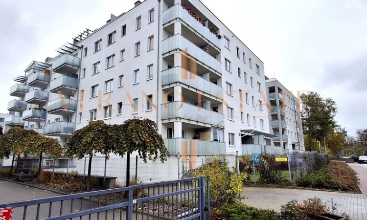 3 Pokoje | 57 m2 | Loggia | Garaż | 2010 | Zdjęcie główne