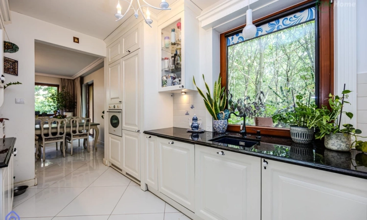 SEGMENT W ZIELONEJ CZĘŚCI BIELAN | Zdjęcie główne