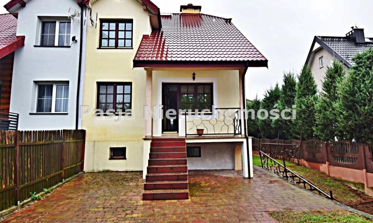 Wygodny dom dla rodziny w Płocku oś. Góry | Zdjęcie główne