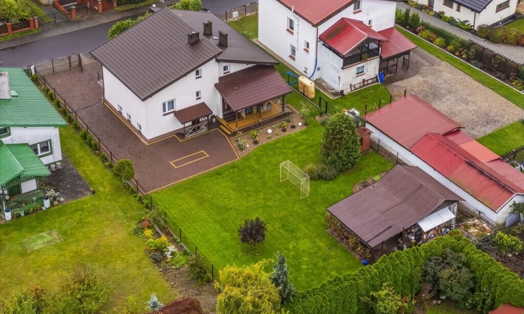 Przytulny dom w Dobroszycach | 191,02 m² | Zdjęcie główne