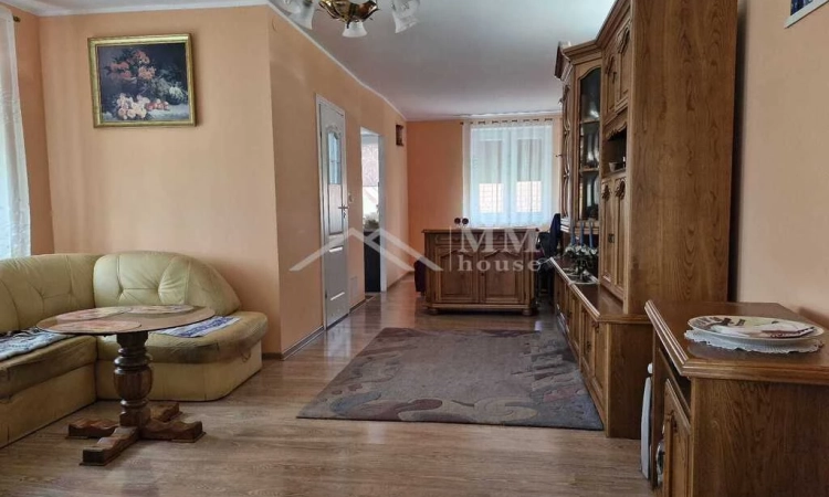 Budynek mieszkalno-usługowy z potencjałem . | Zdjęcie główne