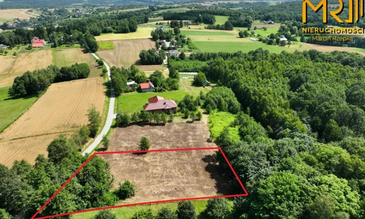 Działka z warunkami zabudowy w gminie Czchów | Zdjęcie główne