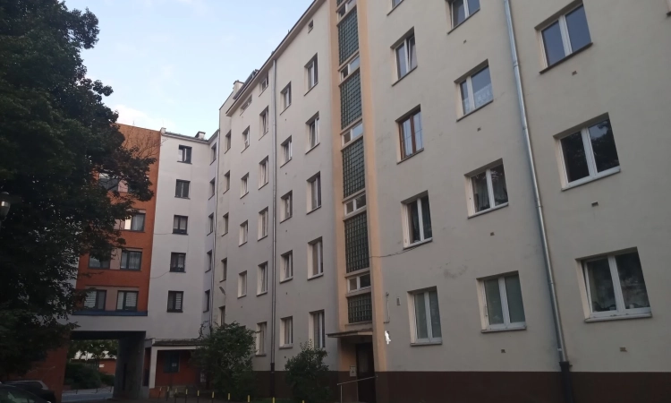 3pok, 46met, okolice Dworcowej BALKON/PIWNICA (Wrocław) | Zdjęcie główne