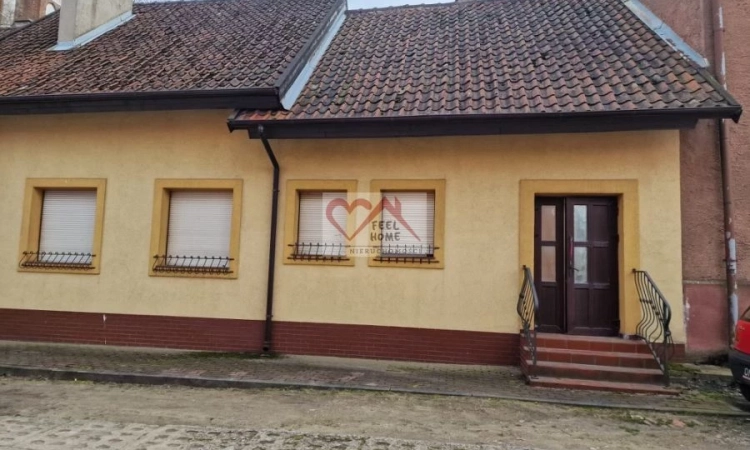 JEZIORANY - BUDYNEK MIESZKALNY 150 M2 Z MOZLIWOŚCI | Zdjęcie główne