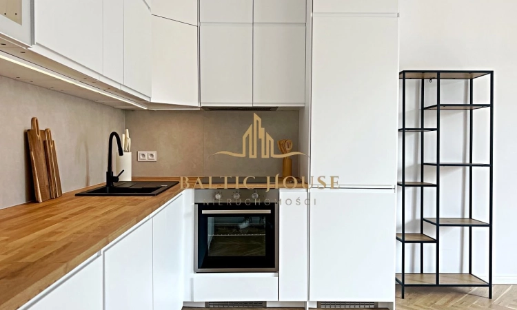 2 Pokoje Blisko morza Po remoncie Inwestycja Gdyni | Zdjęcie główne