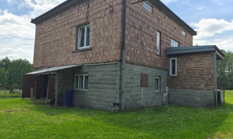 Dom w Żdżarach | Zdjęcie główne